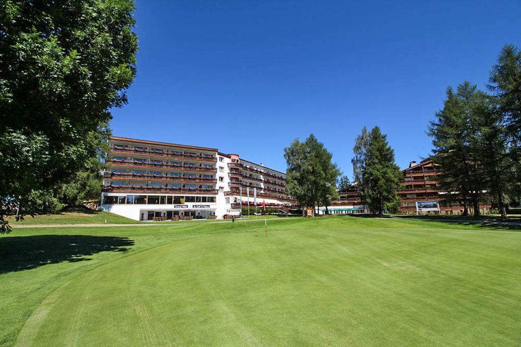 Grand Hotel Du Golf & Palace Crans-Montana Exterior foto